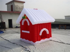 Χριστουγεννιάτικο σπίτι